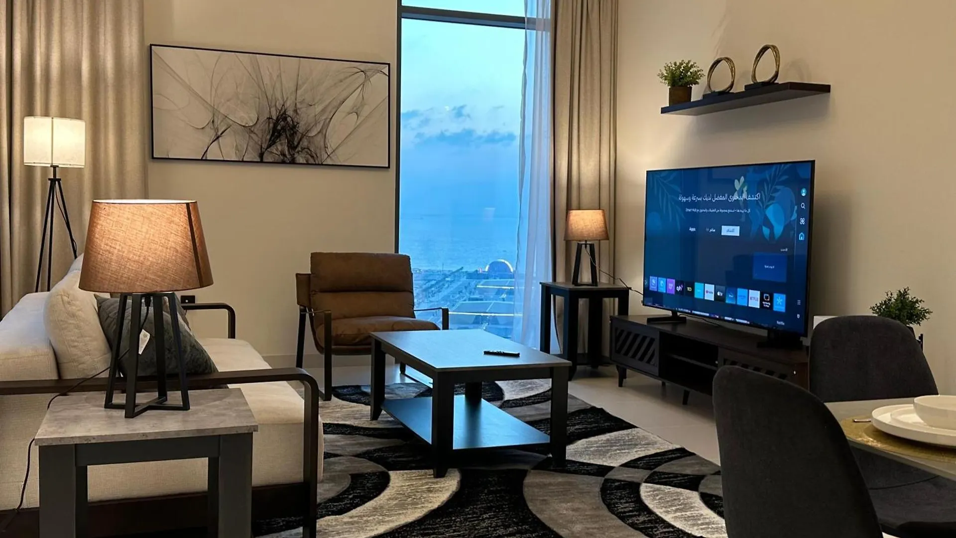 Apartment Amakin Beachfront Palm Jumeirah Marina Vista 2 Dubai